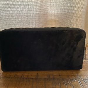 Crushed velvet wallet